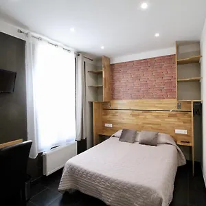 Des Pyrénées Hotel Paris